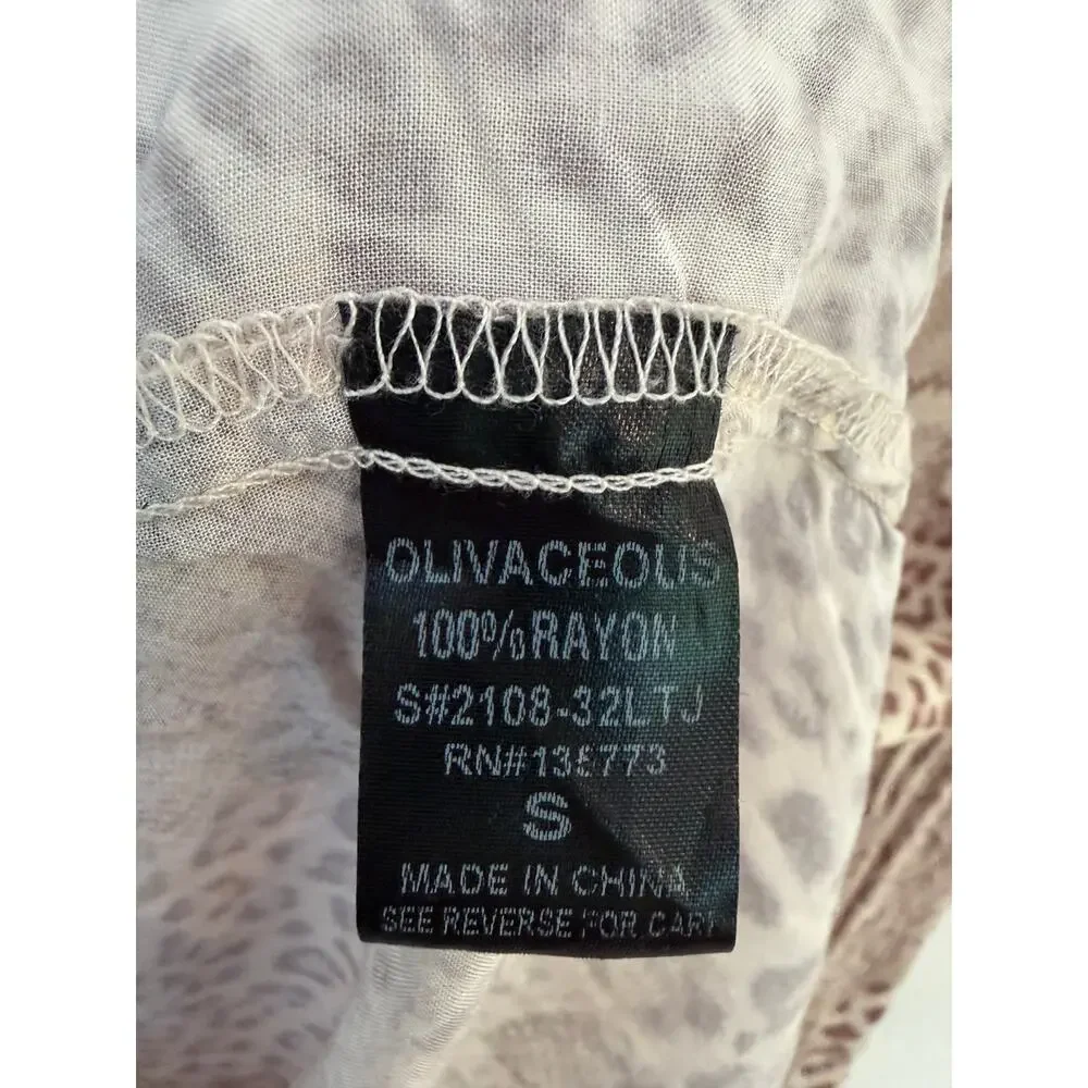 Olivaceous Sheer Animal Print Blouse Size Small Boho Snake Leopard Top - Picture 6 of 8